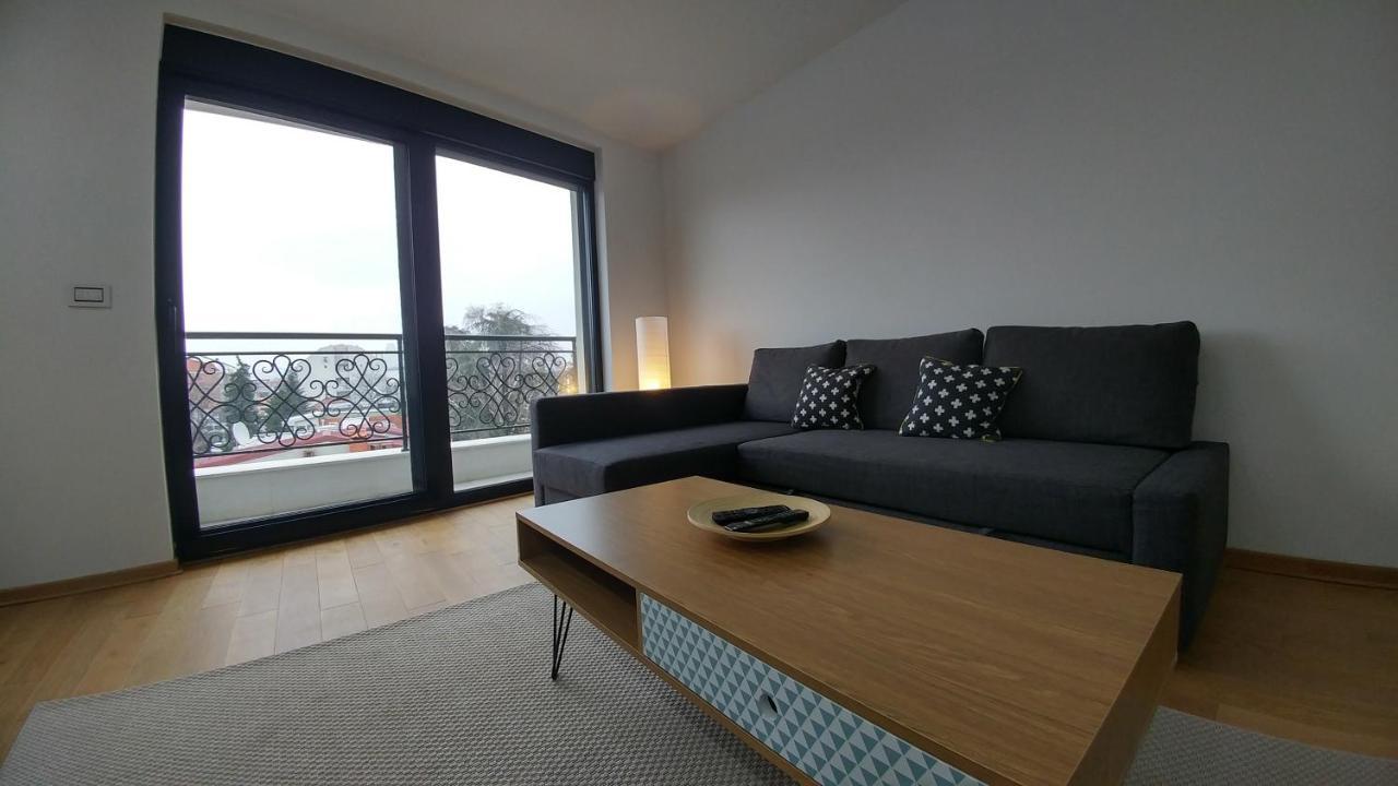 בלגרד J&J Apartments מראה חיצוני תמונה