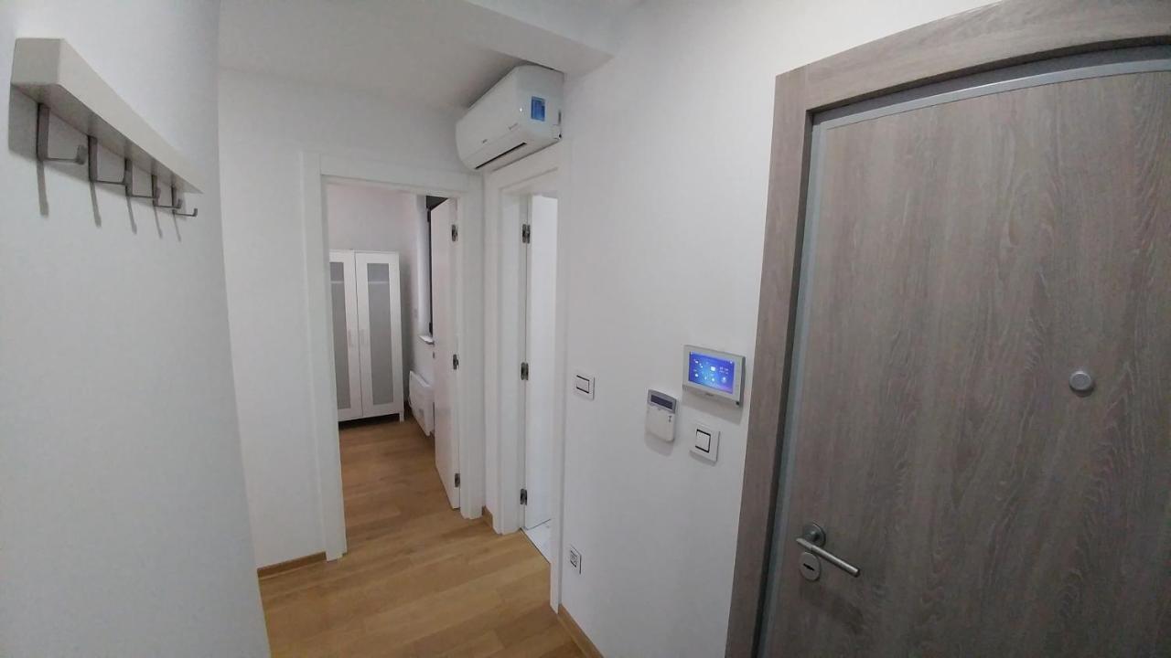 בלגרד J&J Apartments מראה חיצוני תמונה
